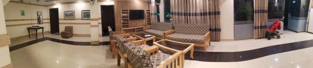 סקרדו Eat And Read Hotel מראה חיצוני תמונה